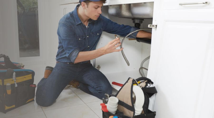 Professional Tankless Water Heater Installation in Peck, KS